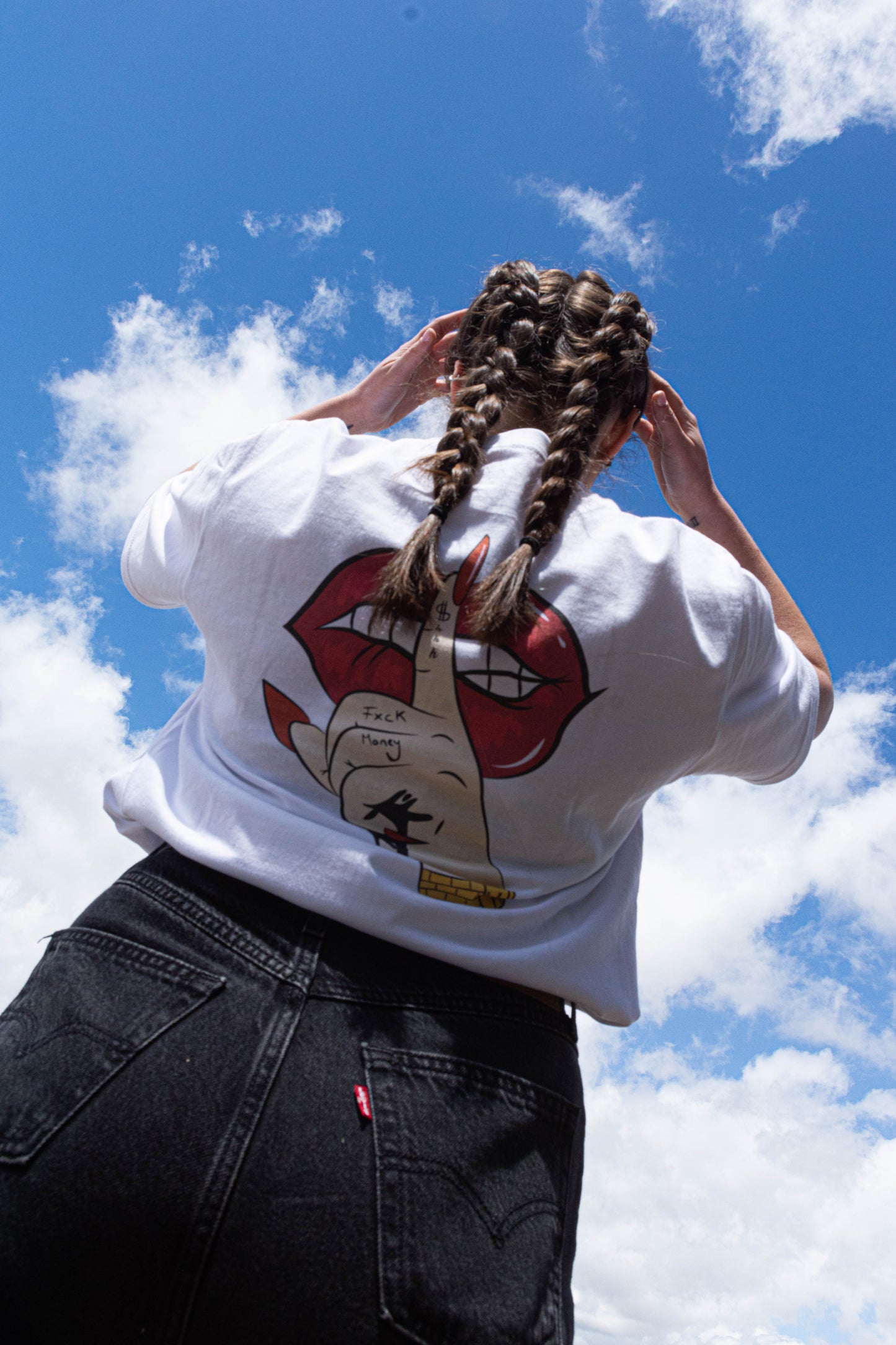 Camiseta Blanca Overside F*ck Money Unisex